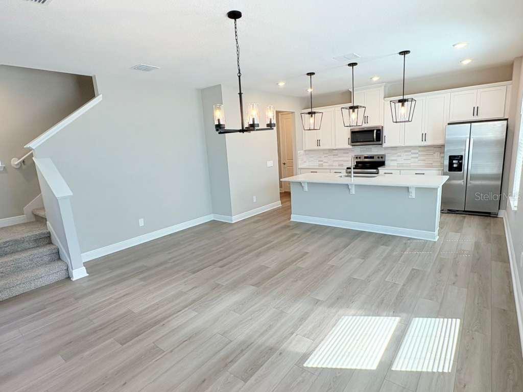 SILVERLEAF RESERVE/HAMLIN - Residential Lease