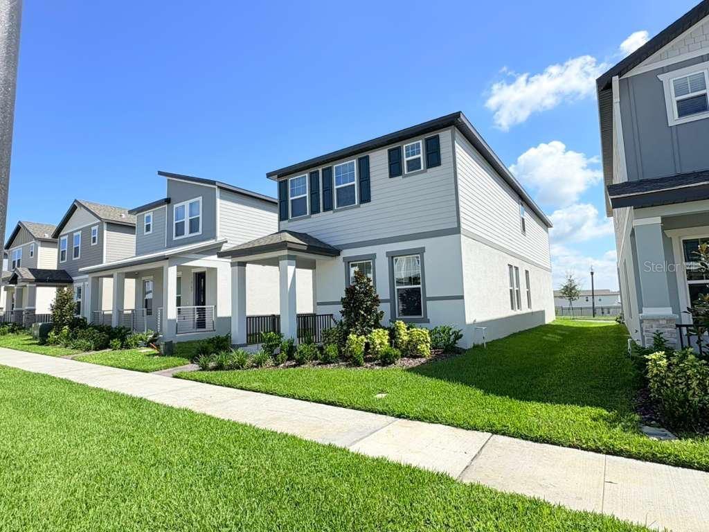 SILVERLEAF RESERVE/HAMLIN - Residential Lease