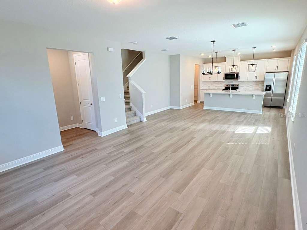 SILVERLEAF RESERVE/HAMLIN - Residential Lease