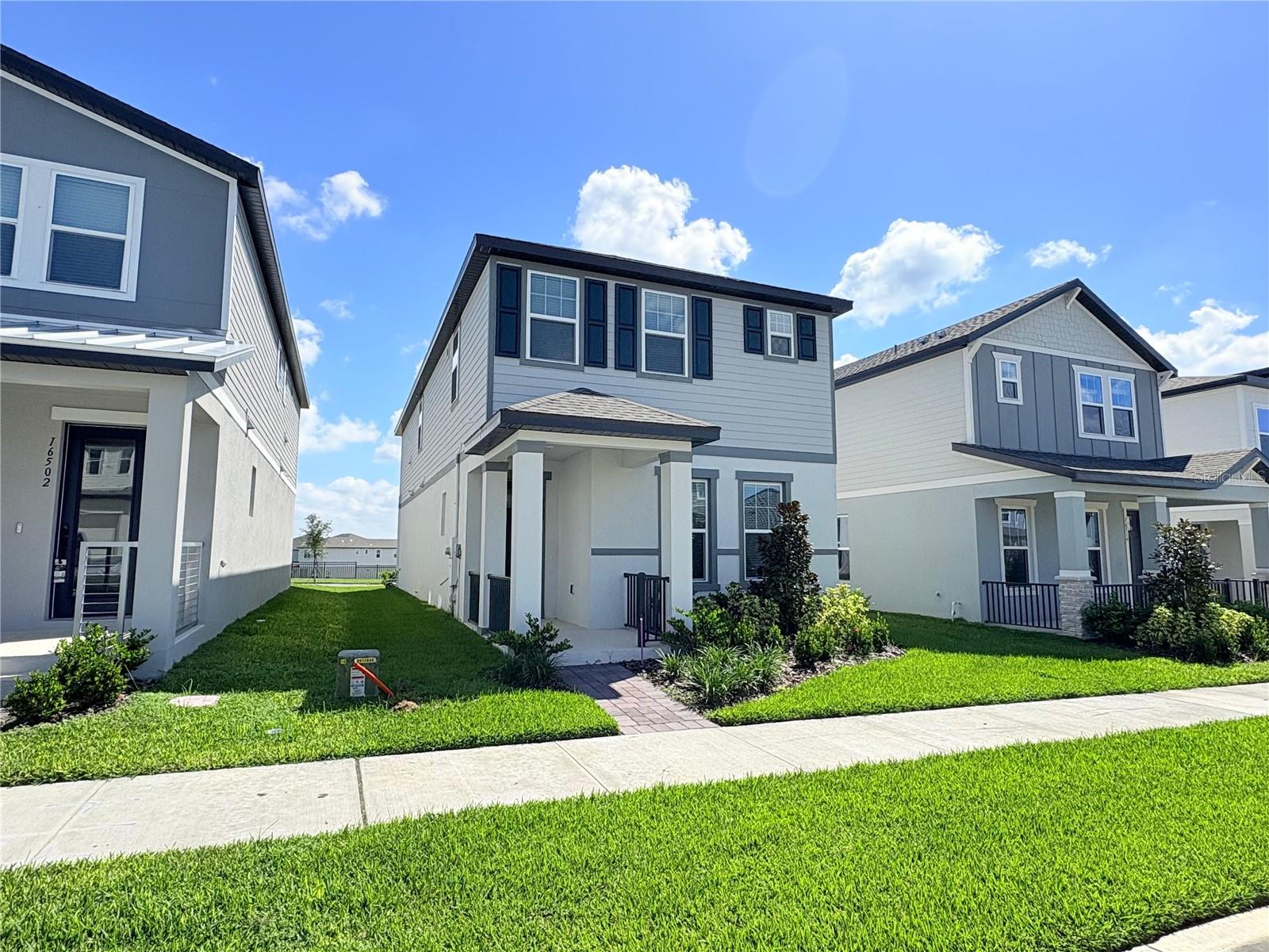 SILVERLEAF RESERVE/HAMLIN - Residential Lease