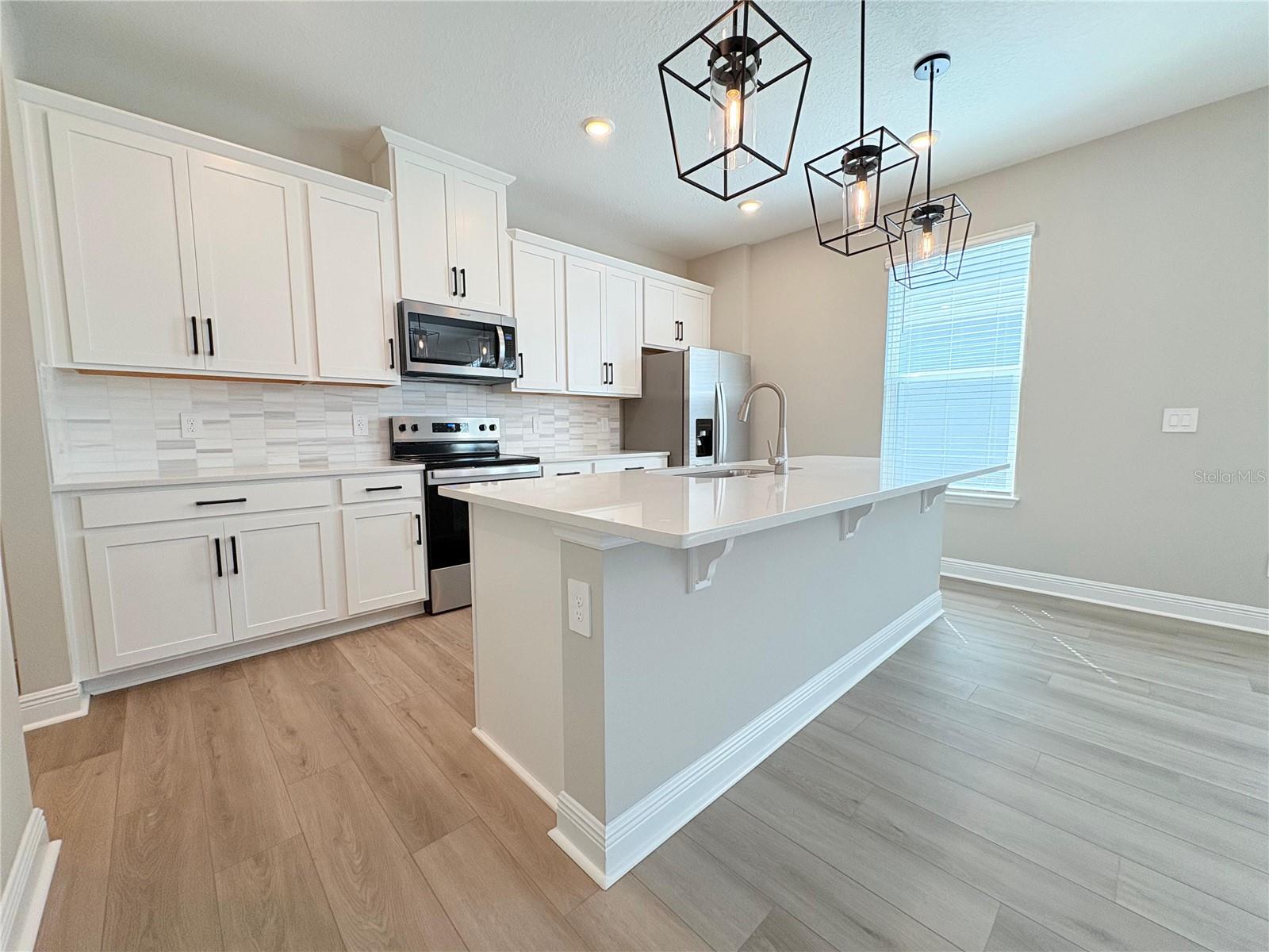 SILVERLEAF RESERVE/HAMLIN - Residential Lease