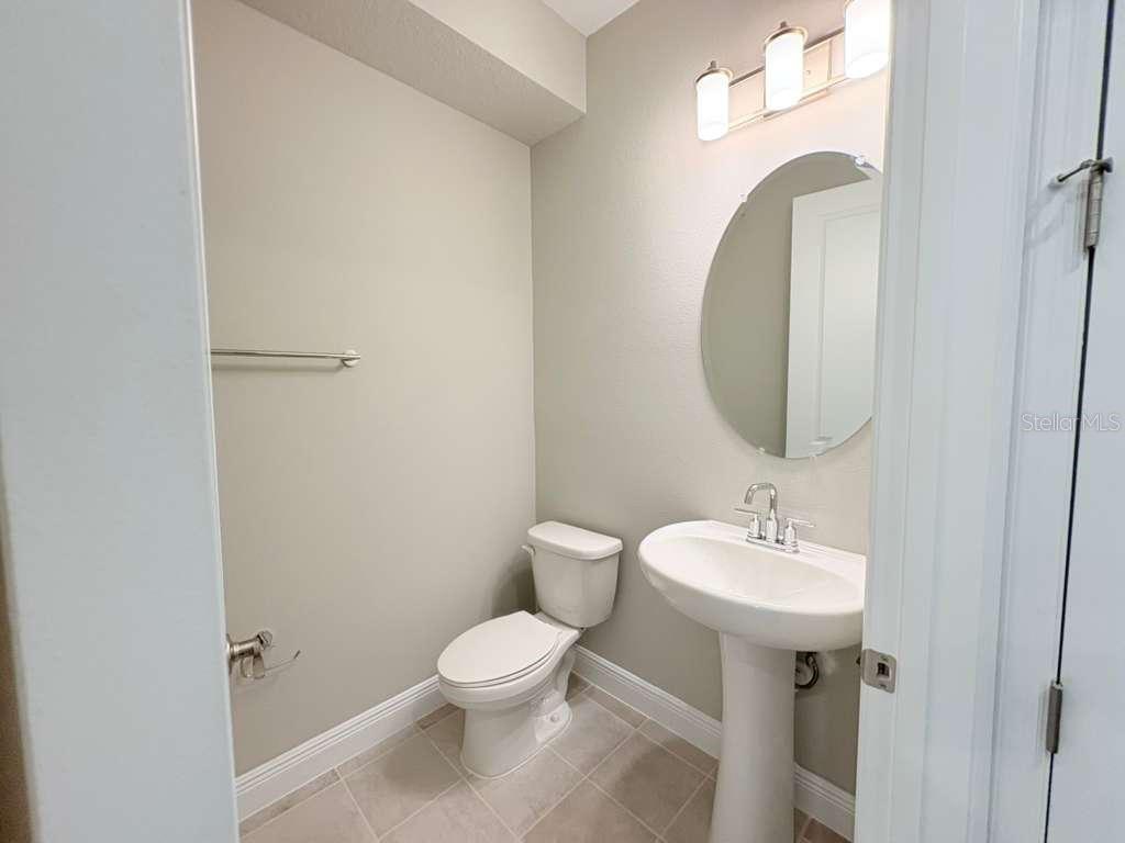 SILVERLEAF RESERVE/HAMLIN - Residential Lease