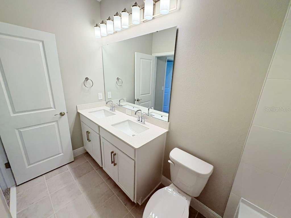 SILVERLEAF RESERVE/HAMLIN - Residential Lease