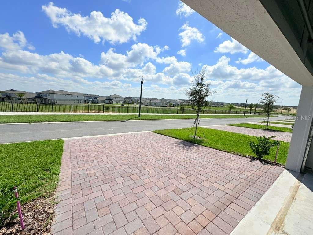 SILVERLEAF RESERVE/HAMLIN - Residential Lease