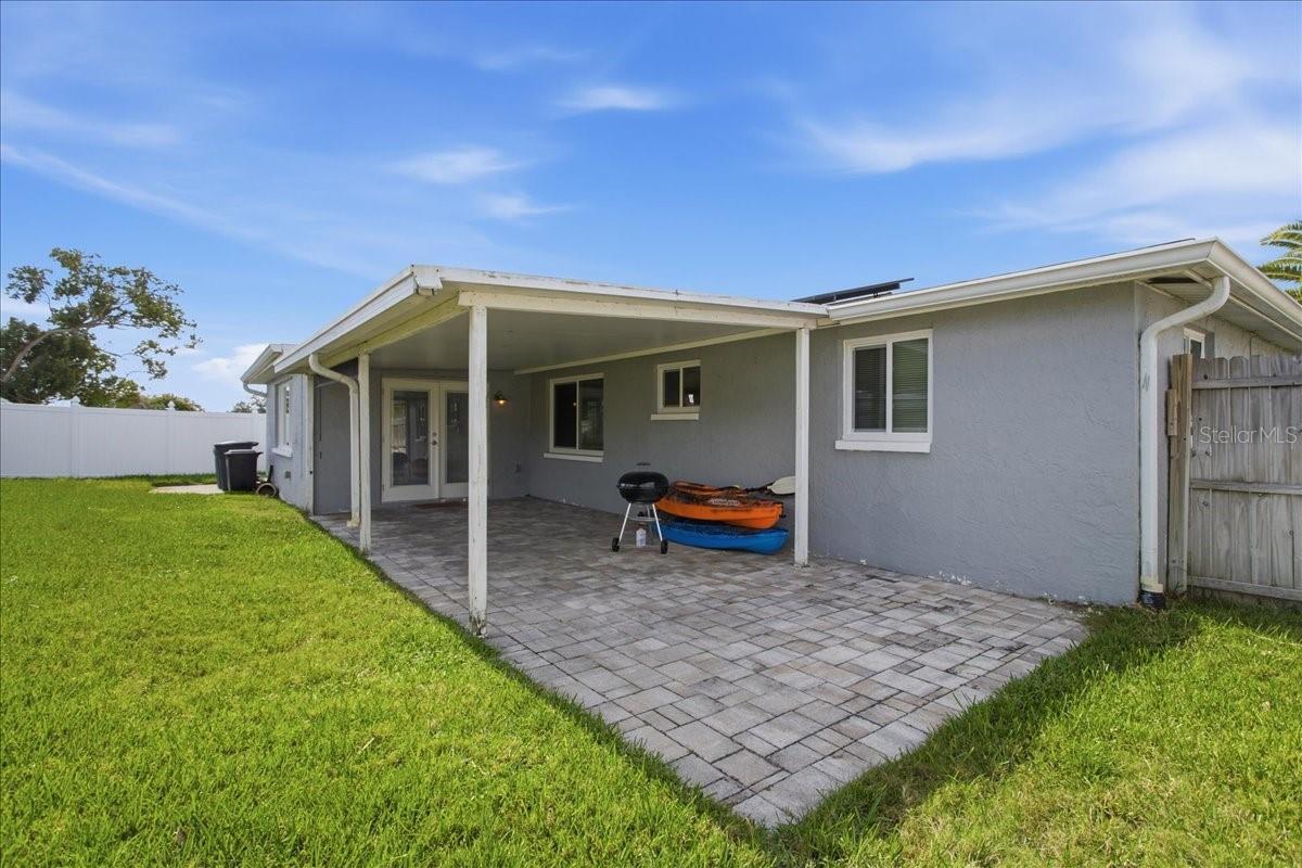 COLONIAL HILLS - Residential