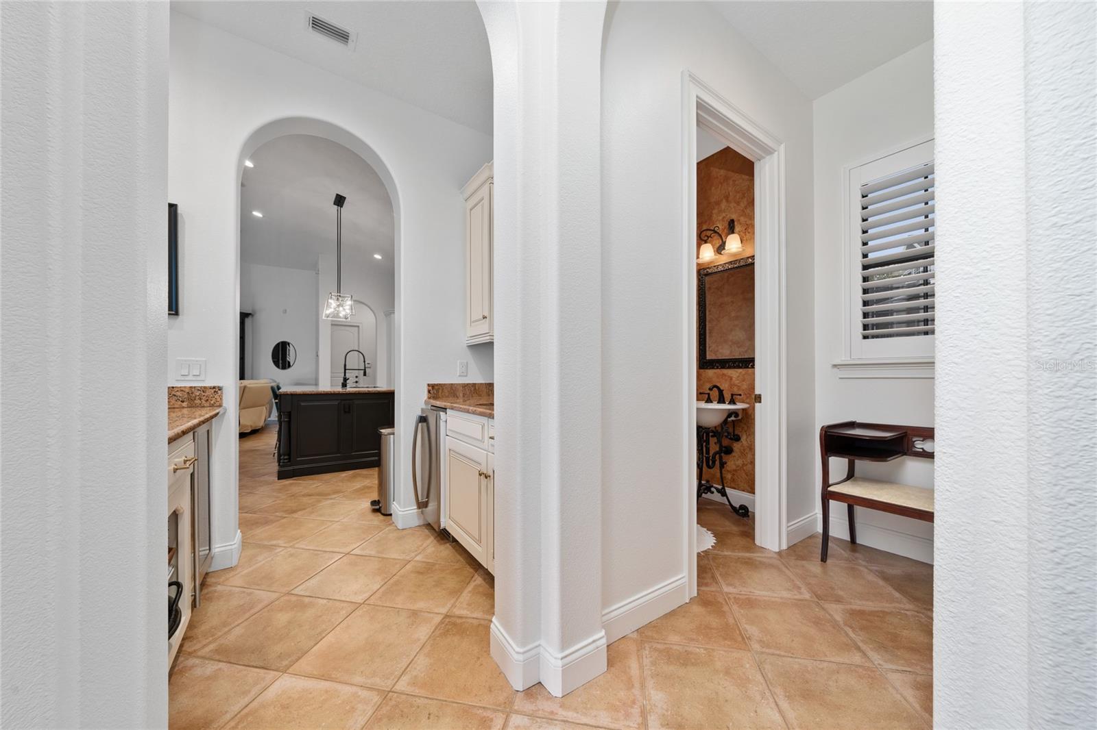 8437 LAKE BURDEN CIRCLE