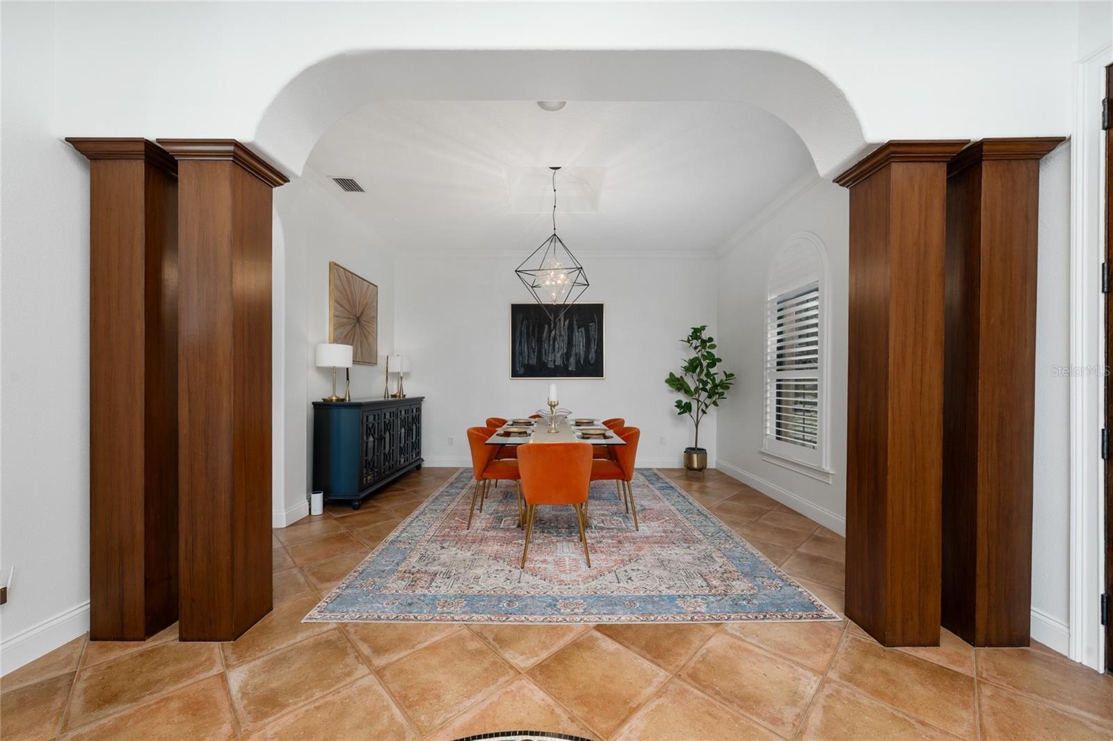 8437 LAKE BURDEN CIRCLE