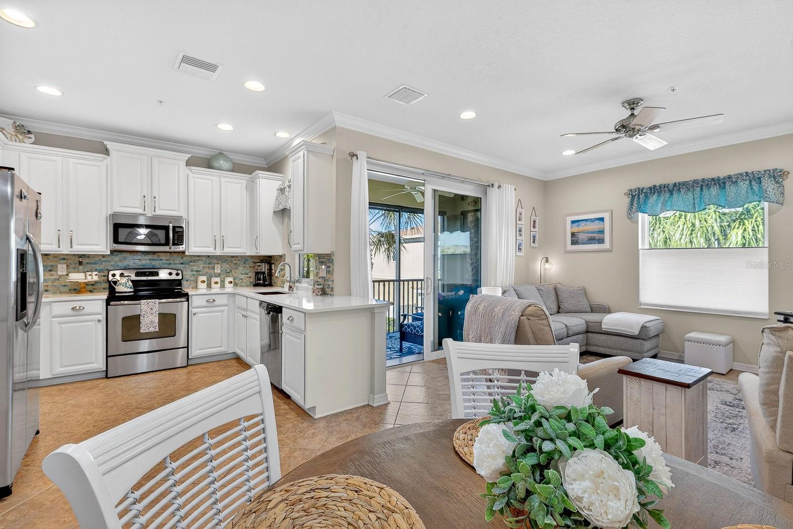 PALMA SOLA TRACE - Residential