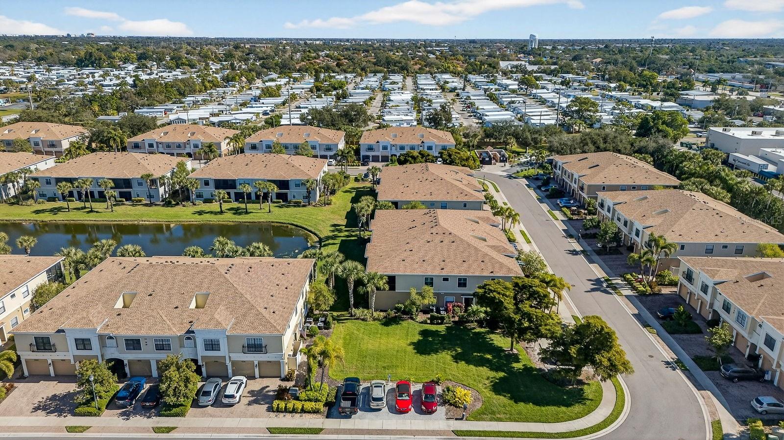 PALMA SOLA TRACE - Residential