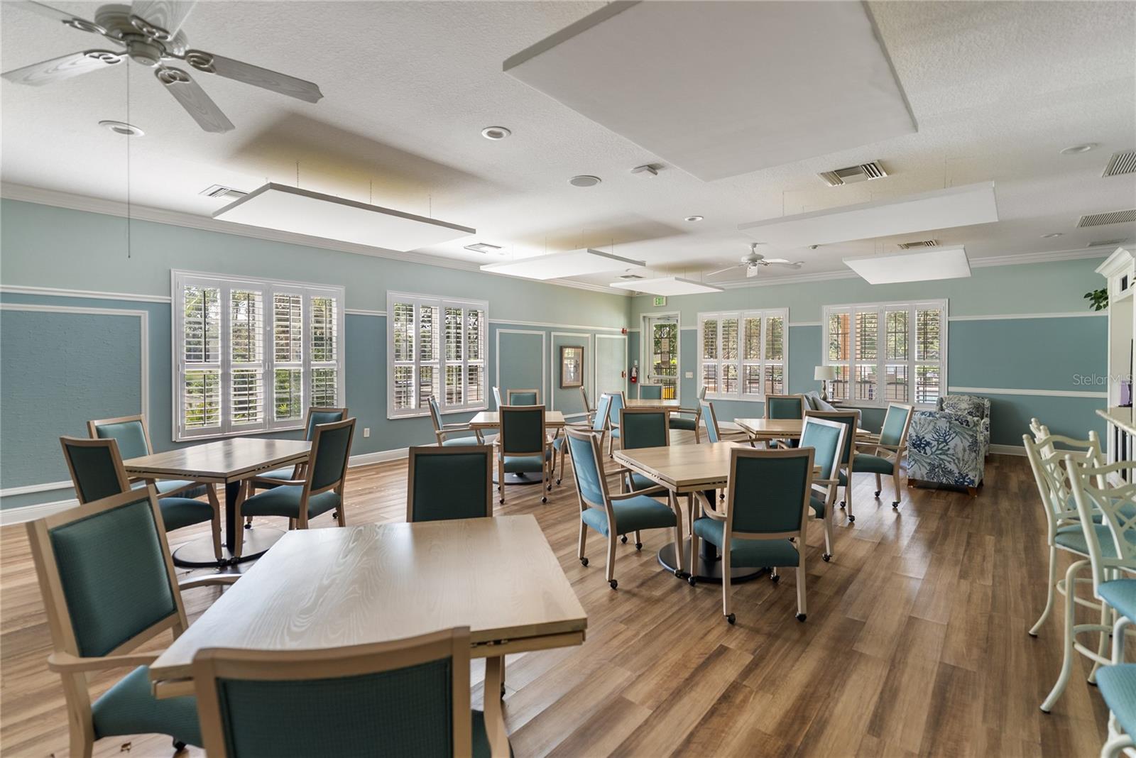 PALMA SOLA TRACE - Residential