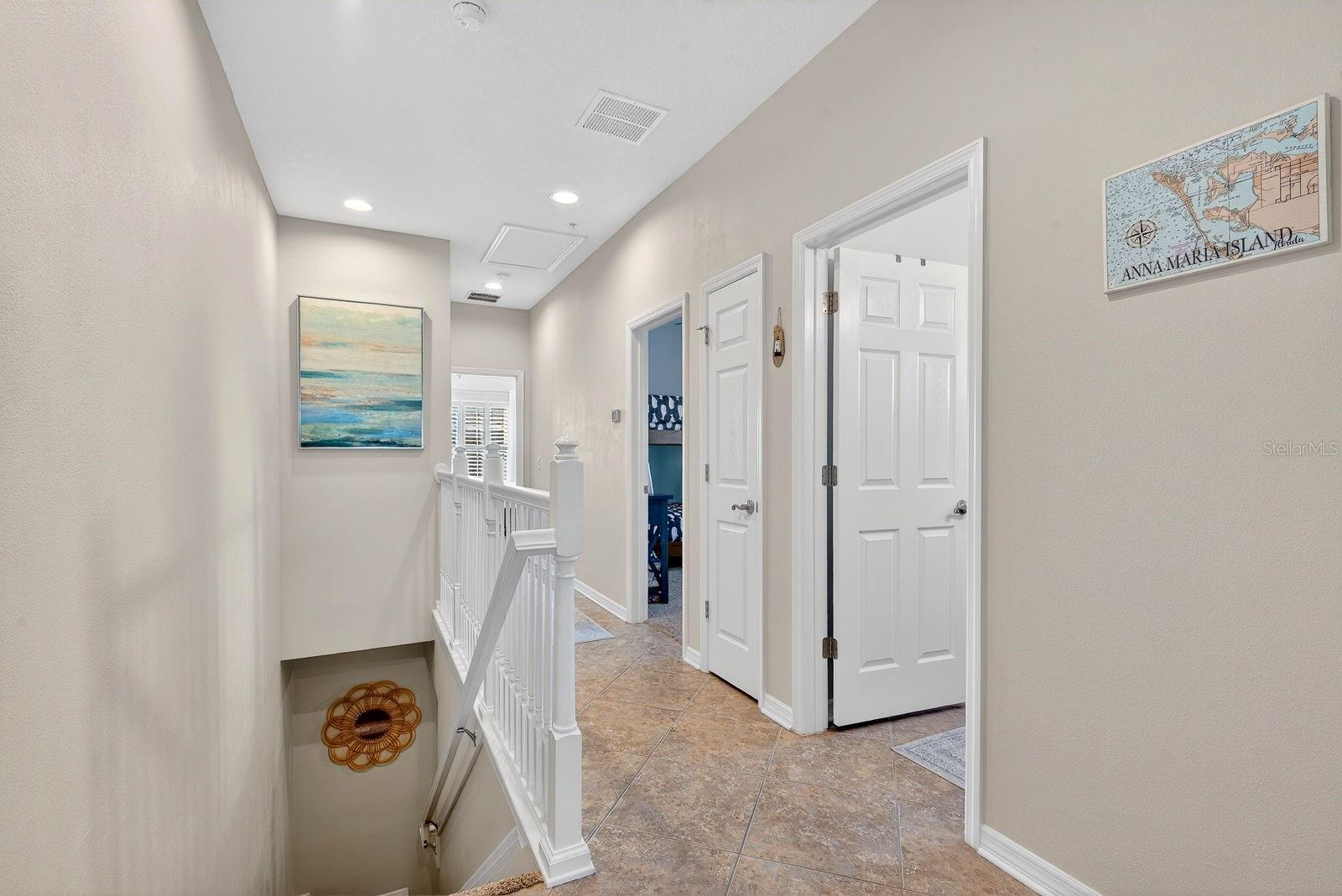 PALMA SOLA TRACE - Residential