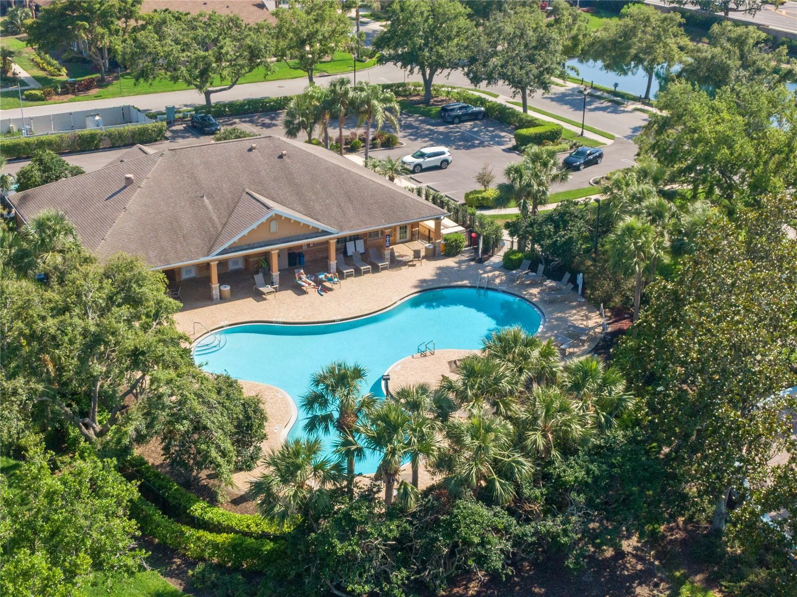 PALMA SOLA TRACE - Residential