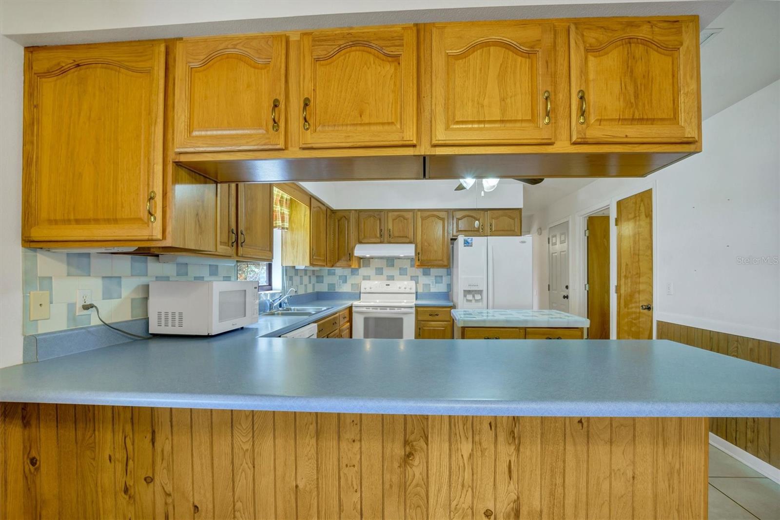 TEMPLETON GROVES & VILLA - Residential