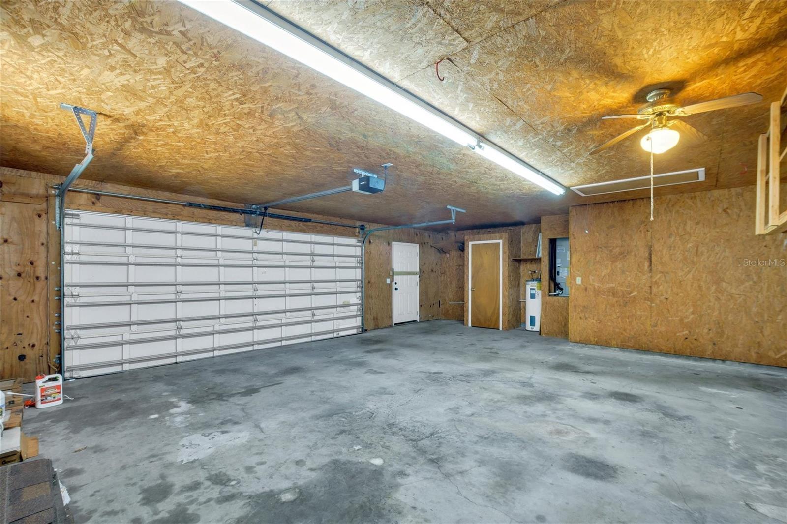 TEMPLETON GROVES & VILLA - Residential