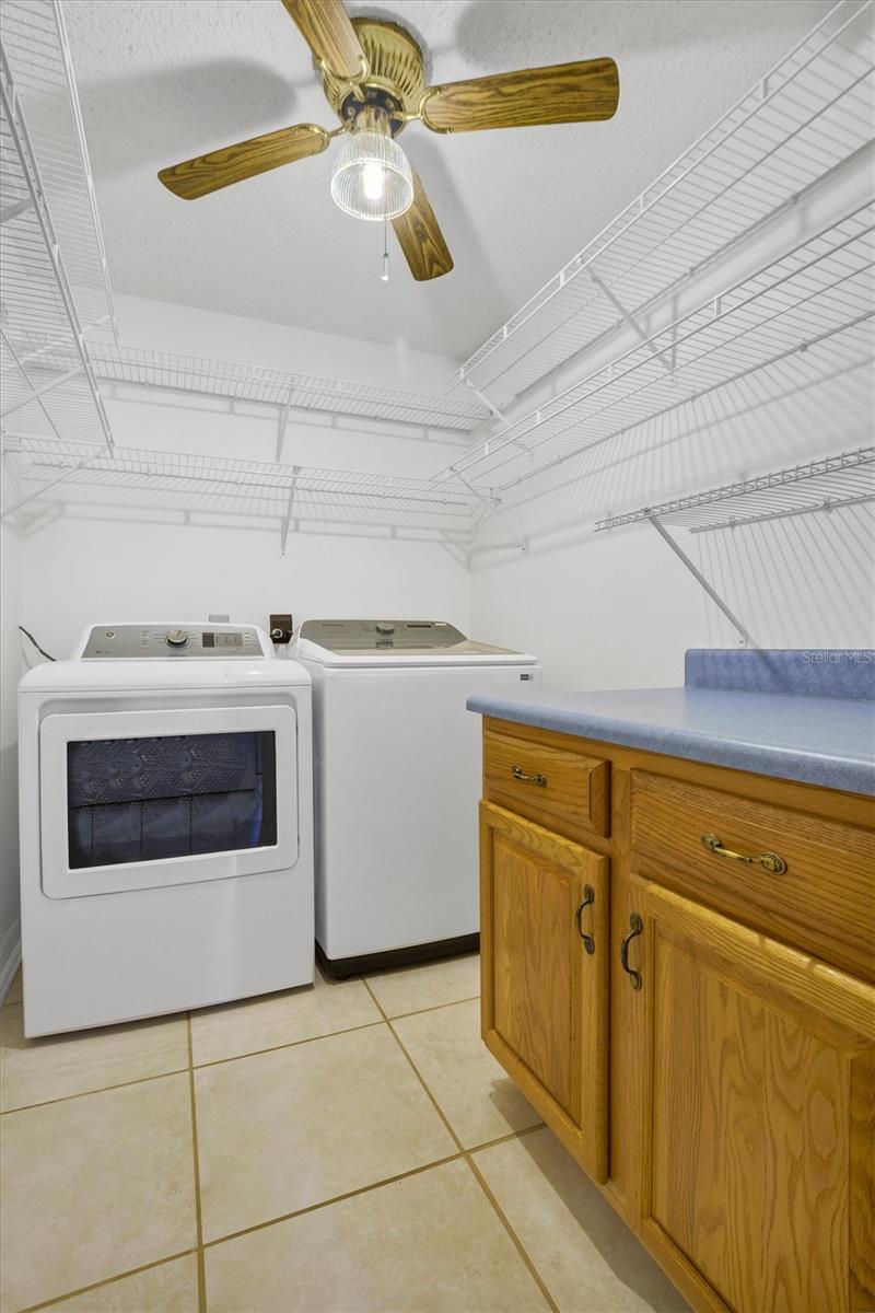 TEMPLETON GROVES & VILLA - Residential