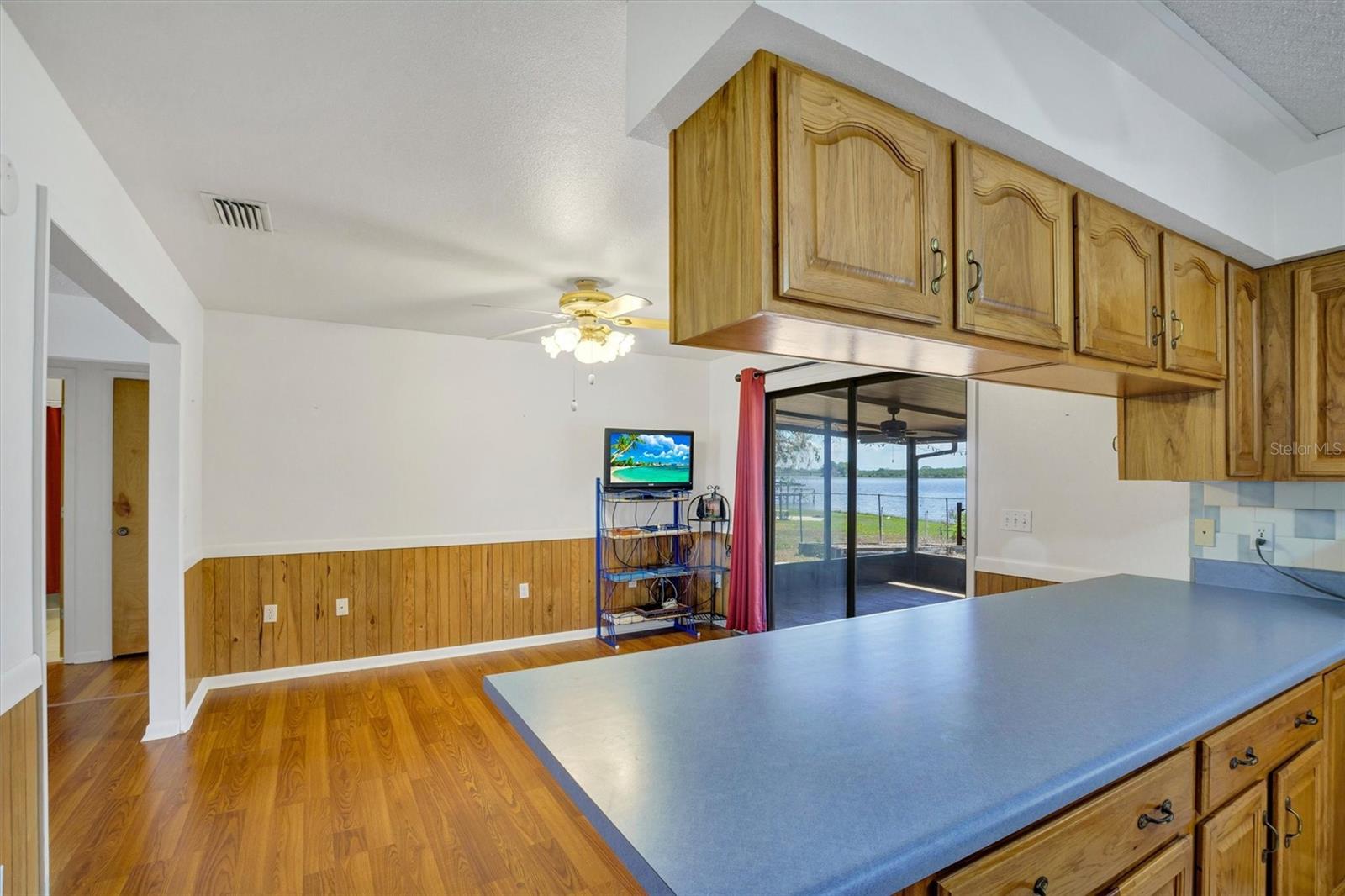 TEMPLETON GROVES & VILLA - Residential