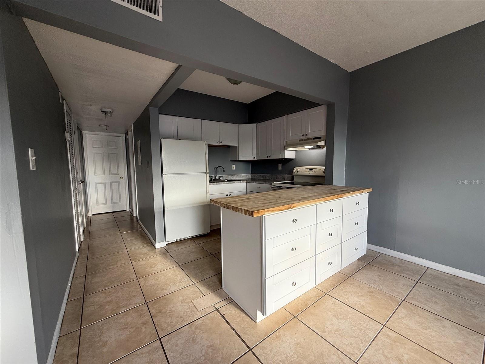 TEMPLE CREST UNIT 1 - Residential Lease