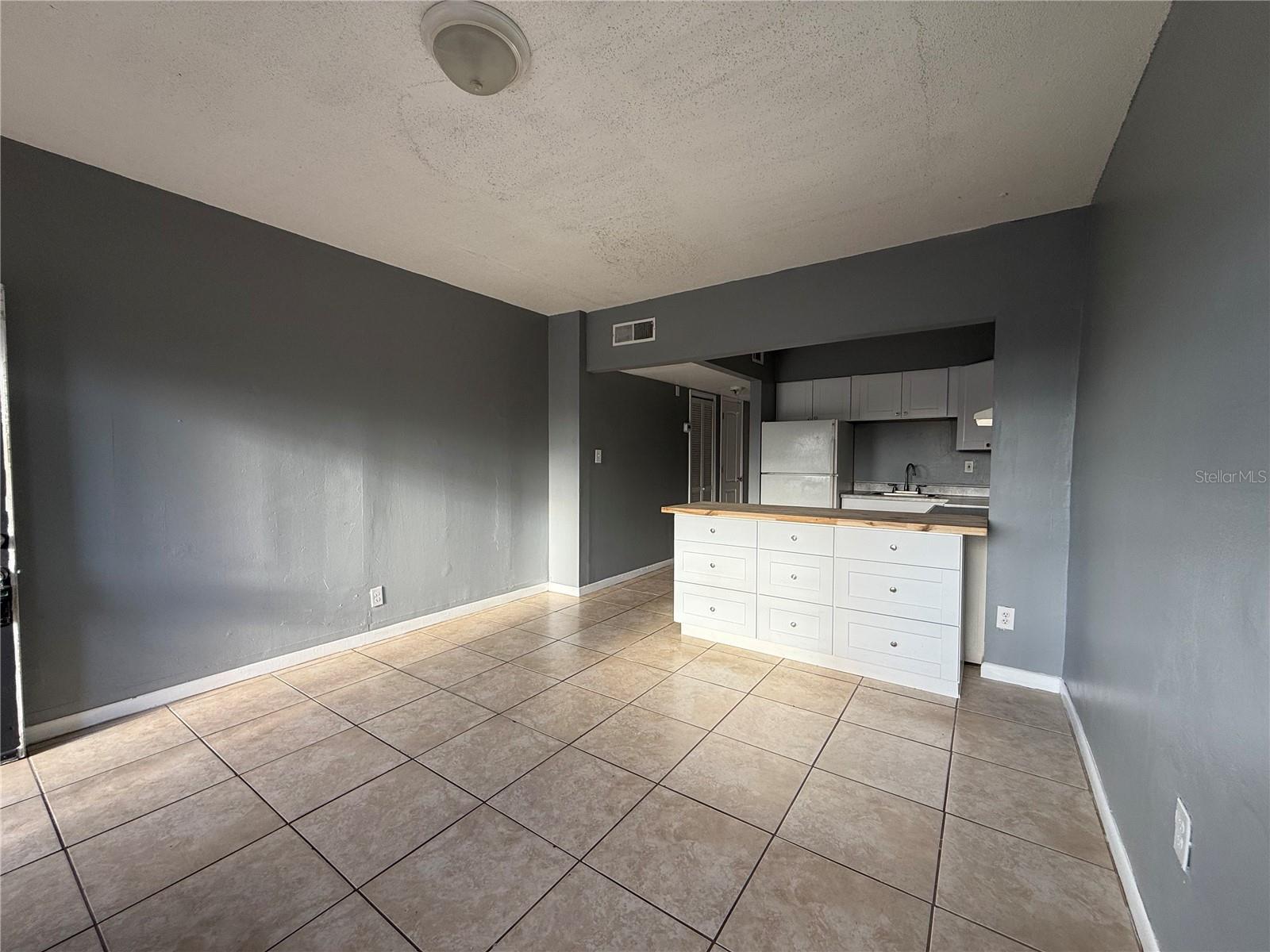 TEMPLE CREST UNIT 1 - Residential Lease