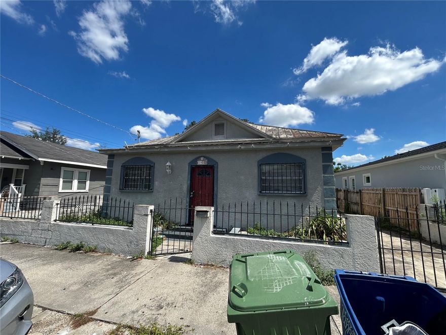 Handyman Special, Investor Special, cash or hard money only. Historic Ybor district, lots of equity and endless opportunities!