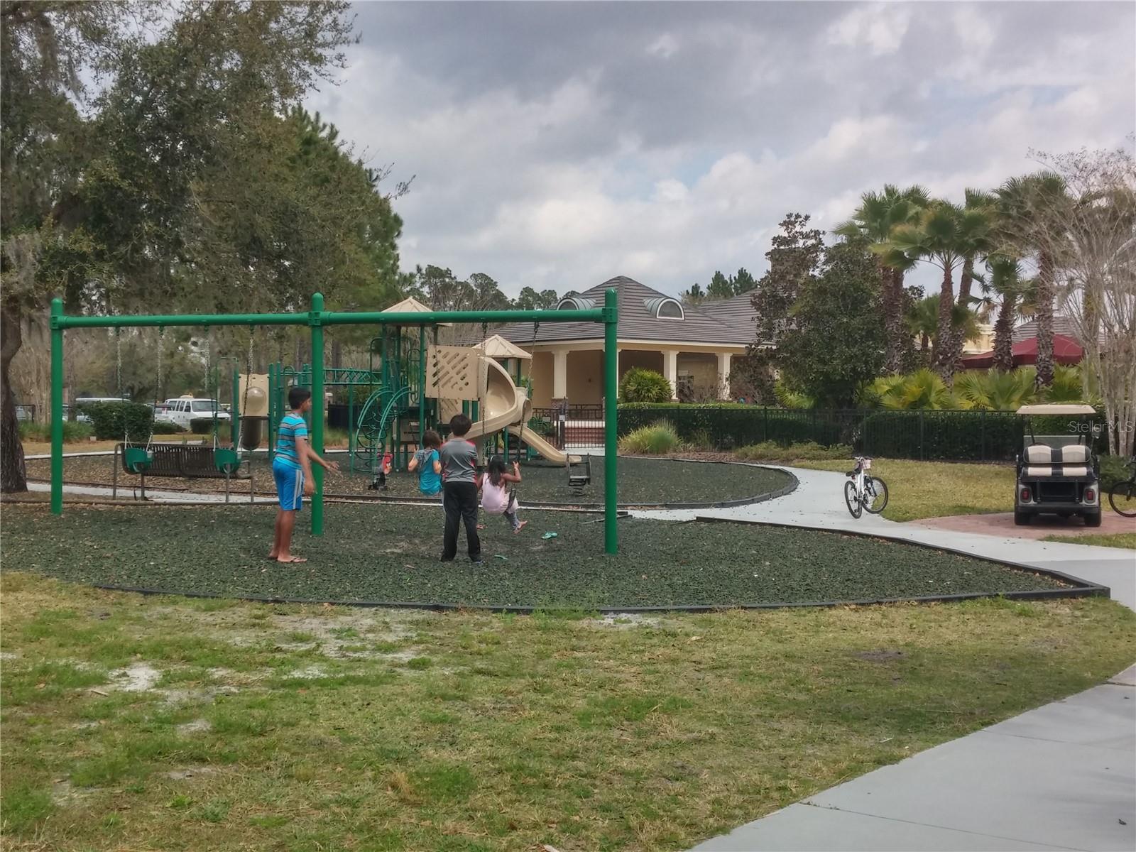 GRAND HAMPTON PH 3 - Residential Lease