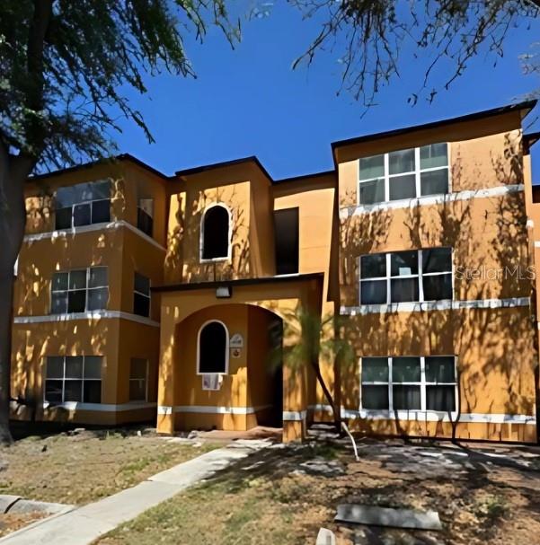 Welcome to Venetian Place, a gated resort-style community just minutes from Orlando International Airport. This beautifully renovated 1-bedroom, 1-bath condo features luxury laminated flooring throughout, the unit includes in-unit laundry with washer and dryer. Located on the second, this apartment offers privacy, natural light, and a spacious open layout.
Venetian Place offers premium amenities including two swimming pools, fitness center, tennis courts, racquetball, BBQ areas, and valet trash service. Conveniently located near major highways, shopping, dining, and Lake Nona Medical City. Ideal for first-time buyers, investors, or anyone seeking low-maintenance living in a prime location.