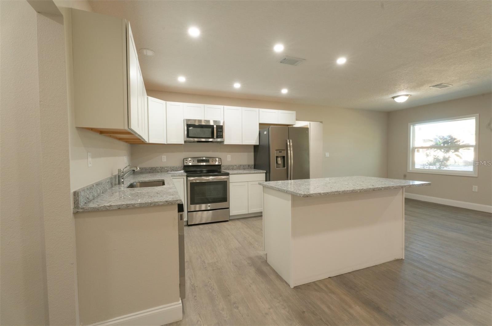 ALBERT PARK ADD - Residential