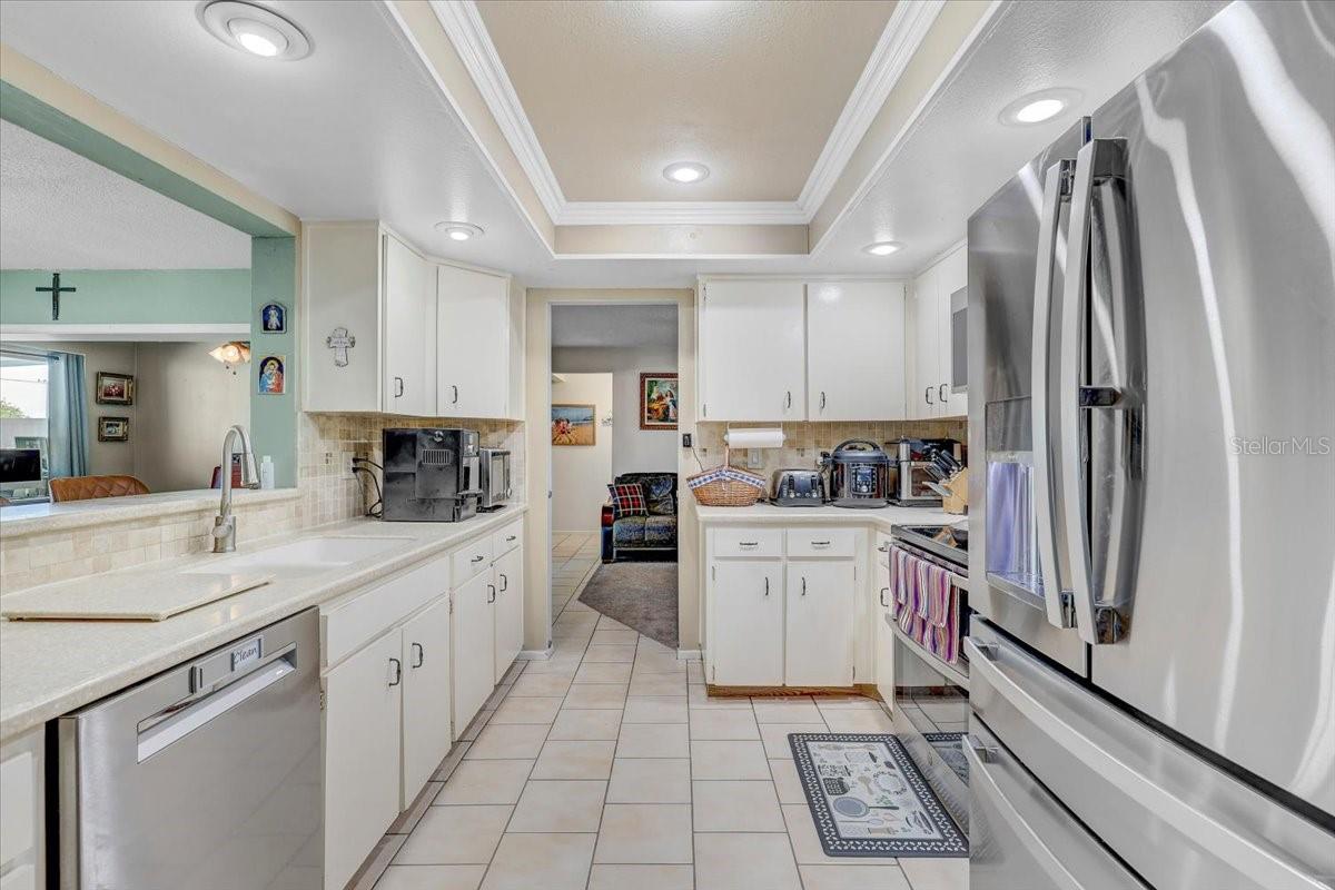 LEONA HEIGHTS - FIRST ADD - Residential