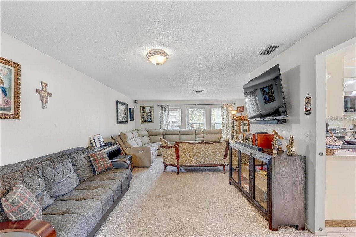 LEONA HEIGHTS - FIRST ADD - Residential