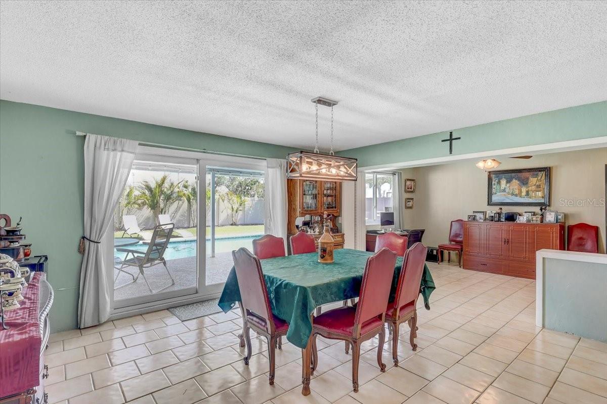 LEONA HEIGHTS - FIRST ADD - Residential