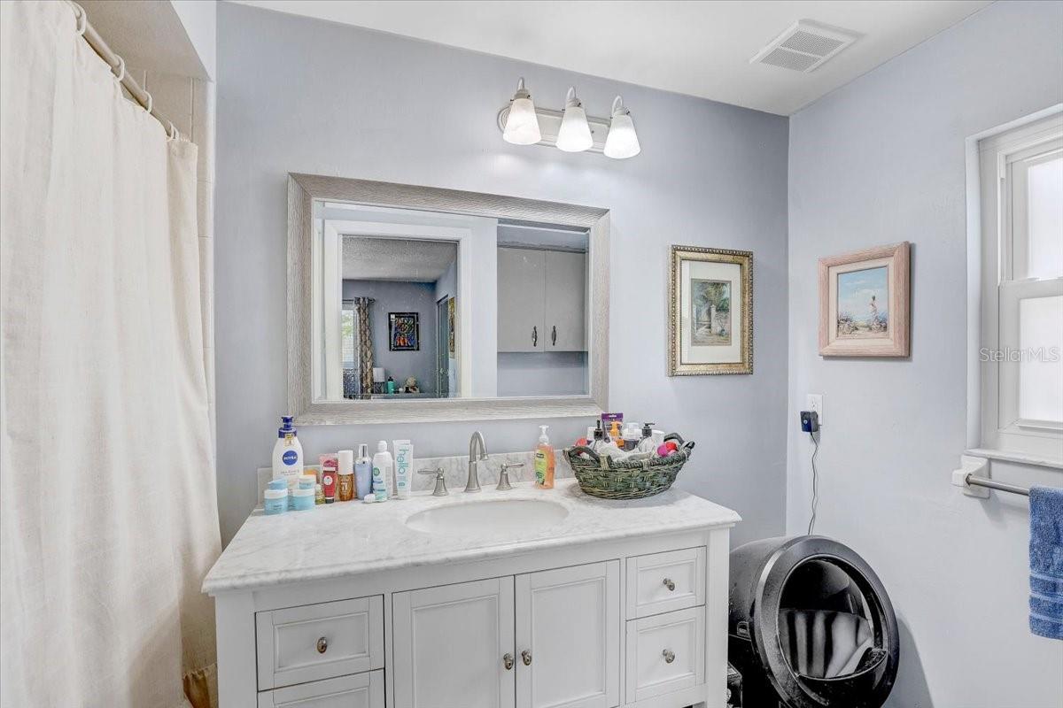 LEONA HEIGHTS - FIRST ADD - Residential