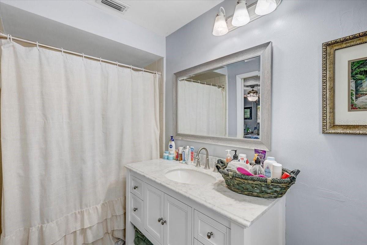 LEONA HEIGHTS - FIRST ADD - Residential