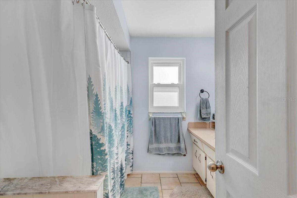 LEONA HEIGHTS - FIRST ADD - Residential