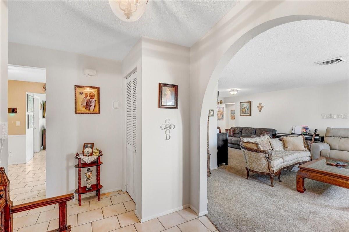 LEONA HEIGHTS - FIRST ADD - Residential