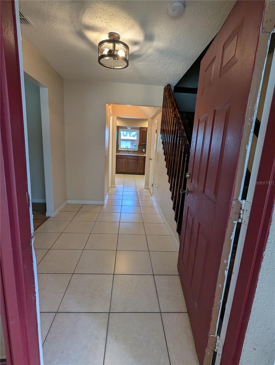 VILLAGE GROVE 1 - Residential