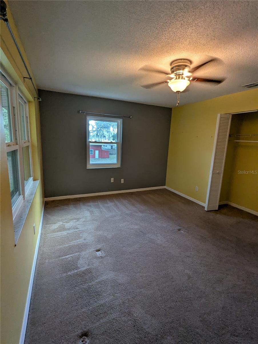 VILLAGE GROVE 1 - Residential