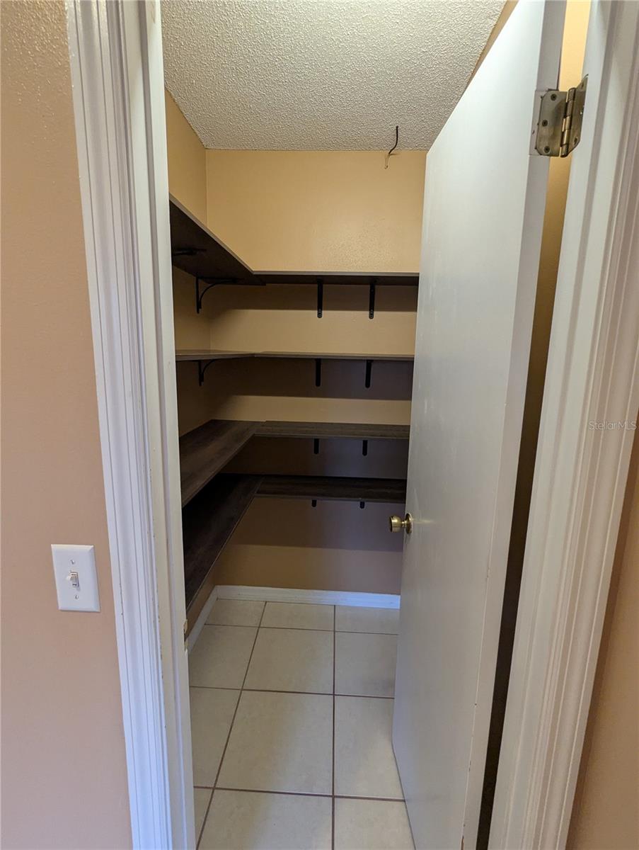 VILLAGE GROVE 1 - Residential