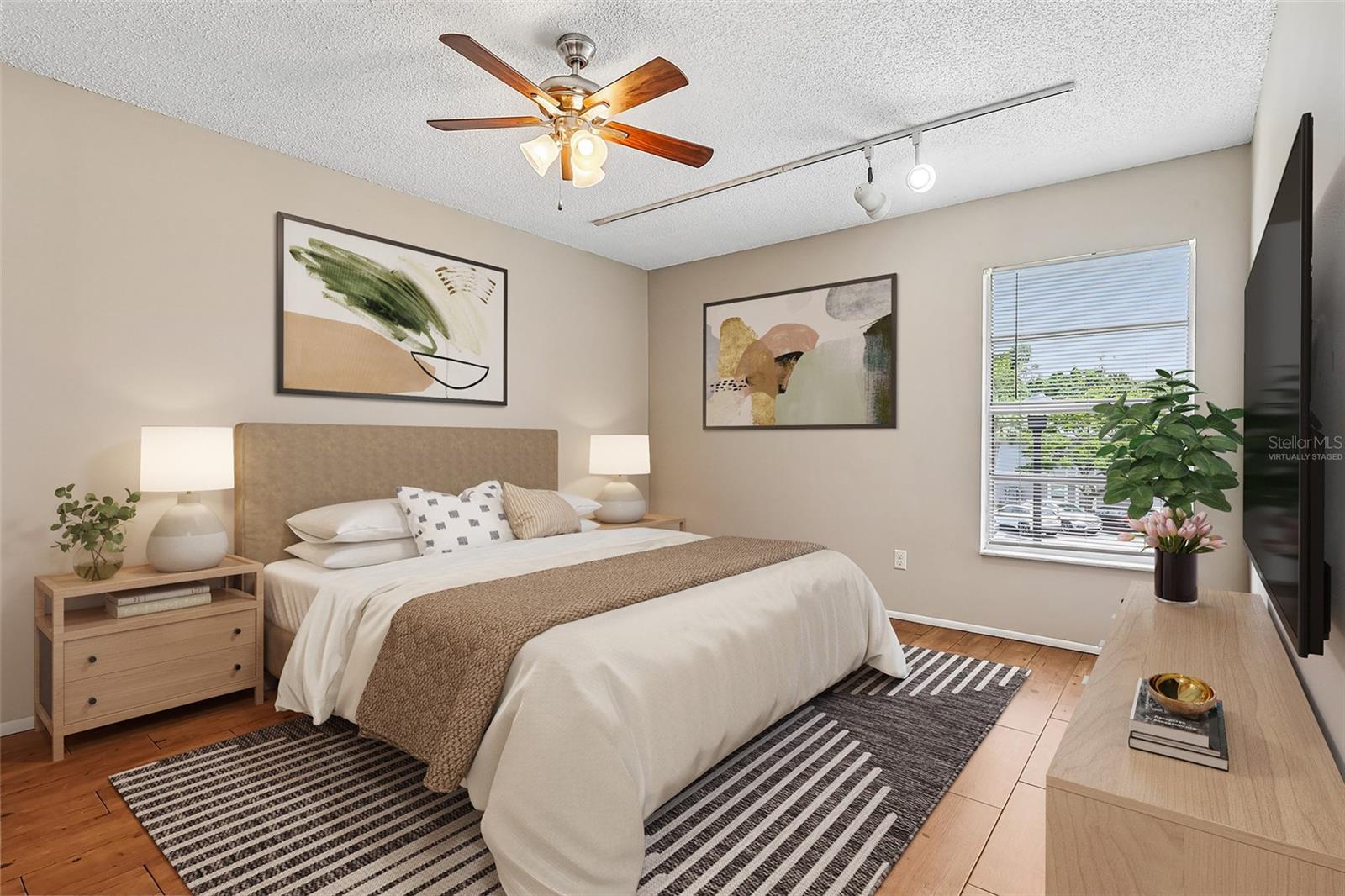 SOUTHBROOKE CONDO PH 02 - Residential