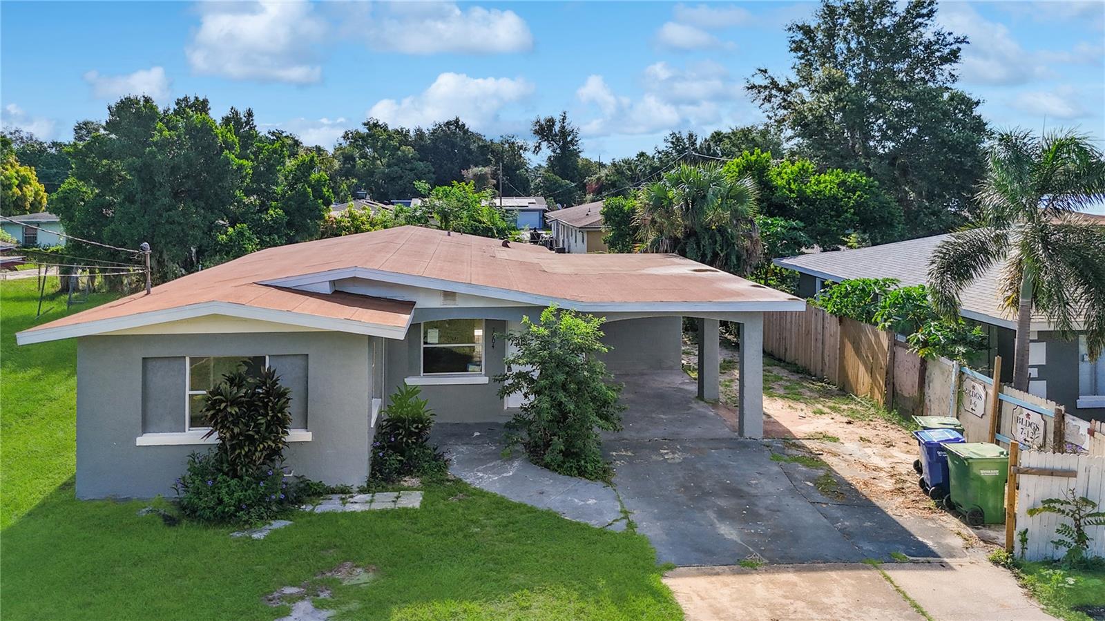 Welcome home to this beautifully updated 4 bed, 2 bath in the heart of Winter Haven! Inside you’ll find stylish upgrades like vinyl flooring, granite countertops, and stainless steel appliances. A brand new roof offers peace of mind, and the inviting side yard is perfect for gatherings, gardening, or simply relaxing in the Florida sun. With ~1,400 sq ft, this move-in ready home is ideal for first-time buyers or growing families