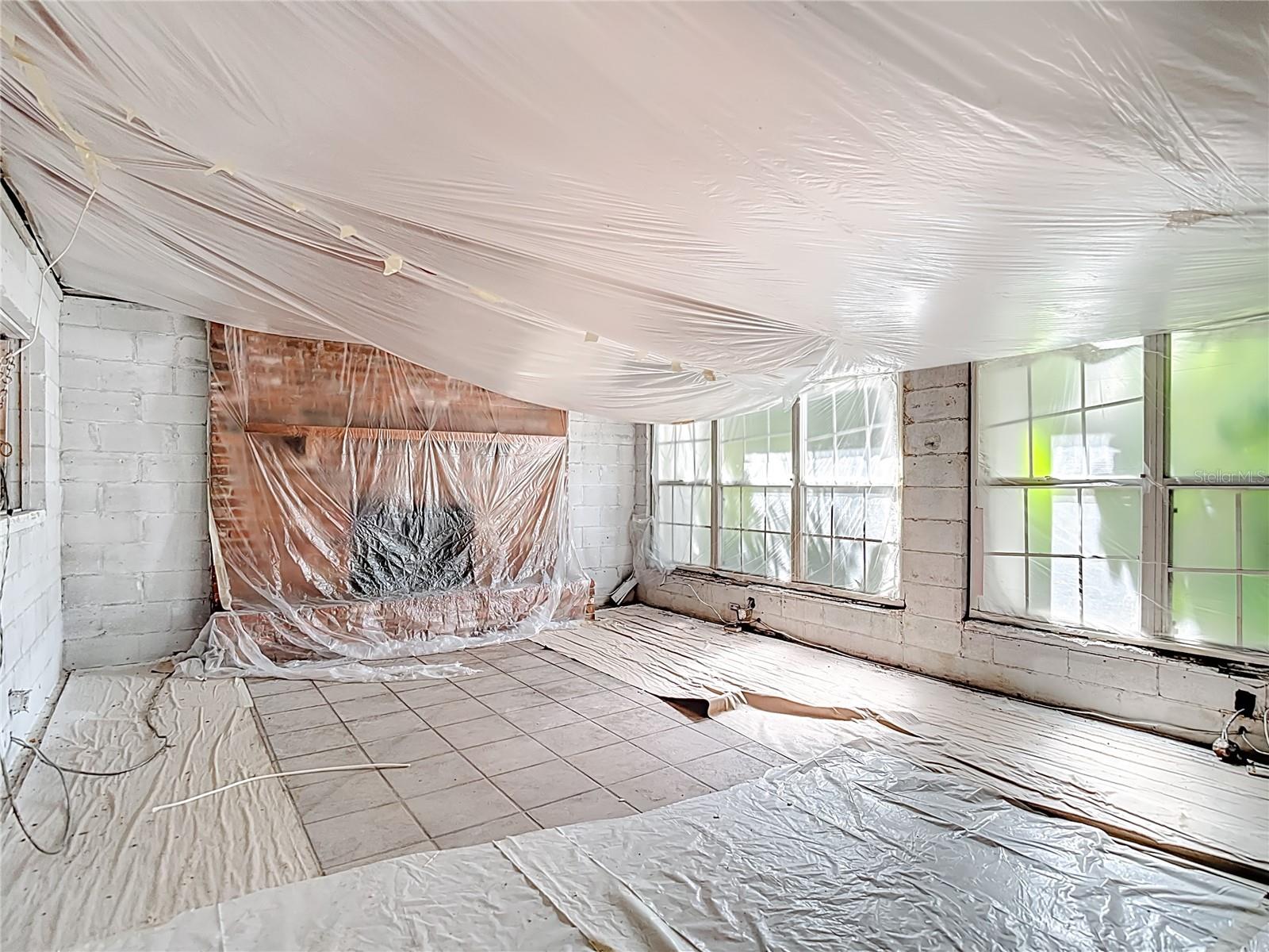 UNPLATTED - Residential