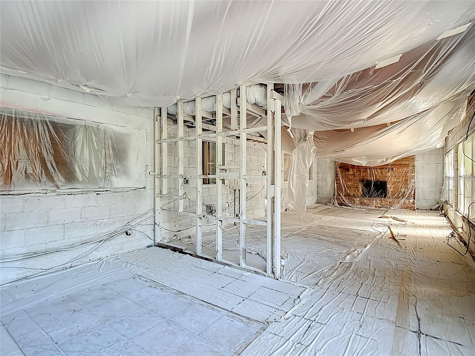 UNPLATTED - Residential