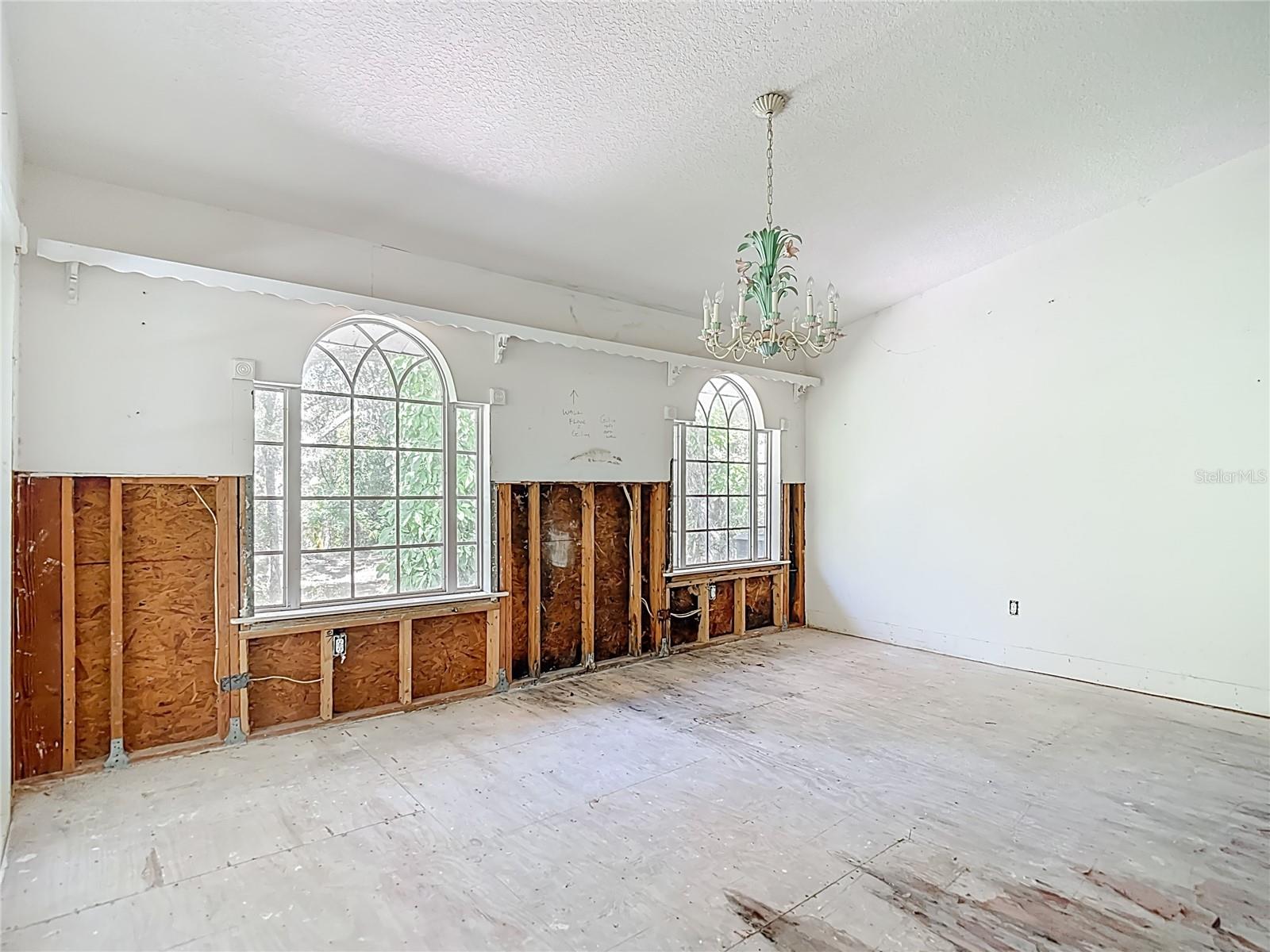 UNPLATTED - Residential