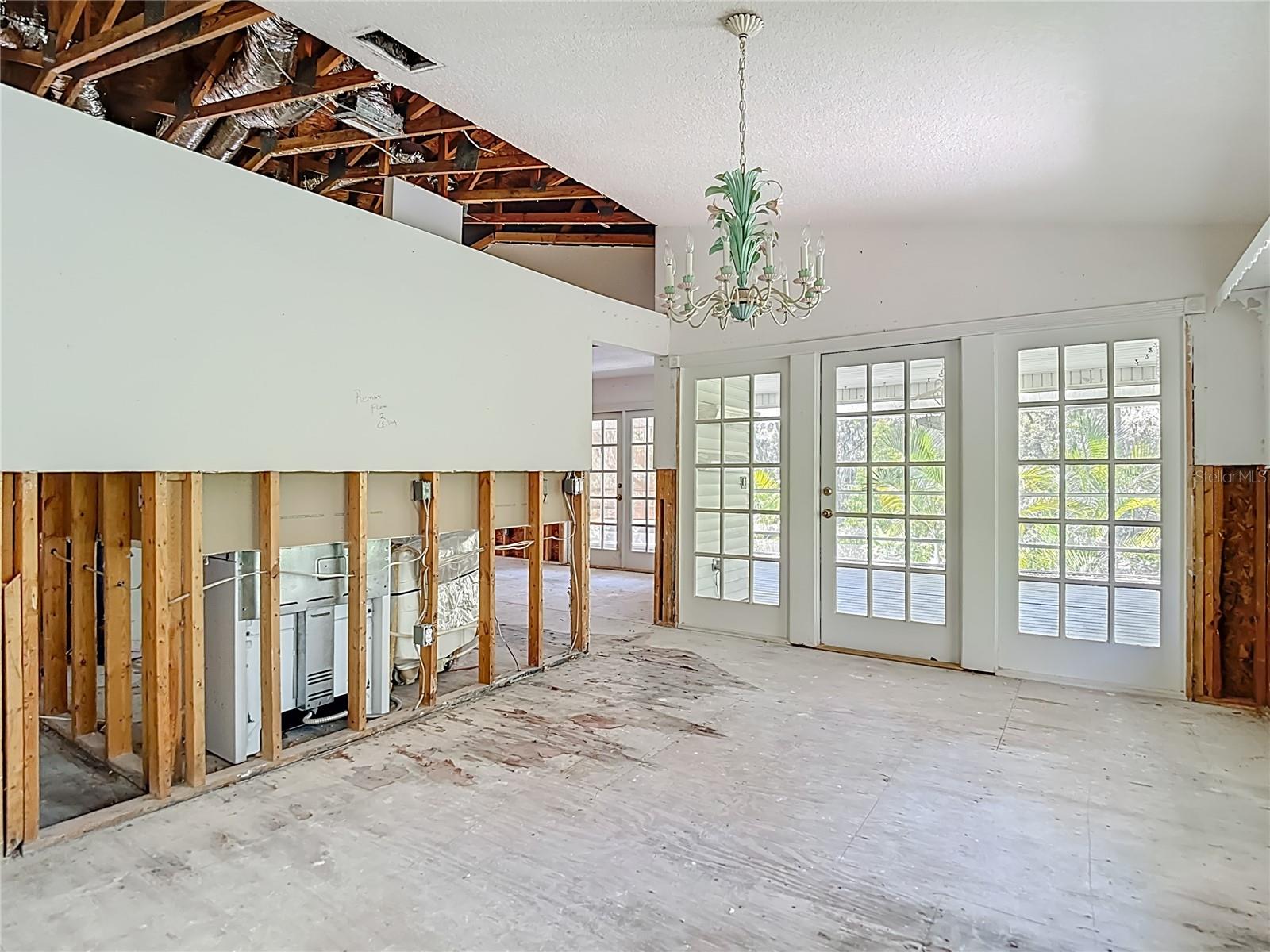 UNPLATTED - Residential