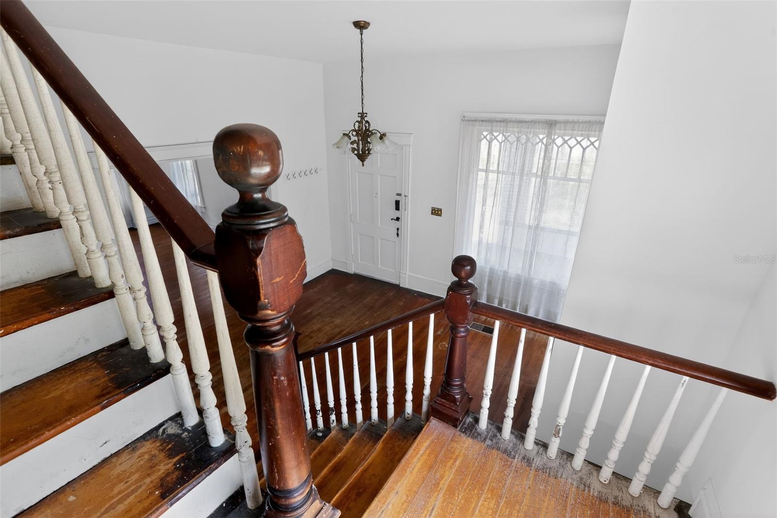 METES AND BOUNDS - Residential