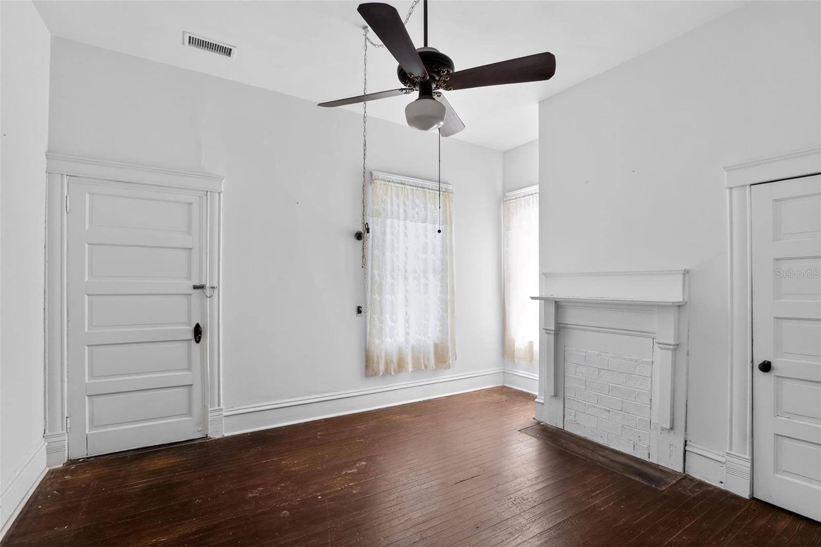 METES AND BOUNDS - Residential