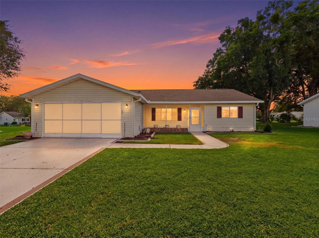 Photo of 9892 SE 177th Lane, Summerfield, FL 34491 (MLS # G5119126)