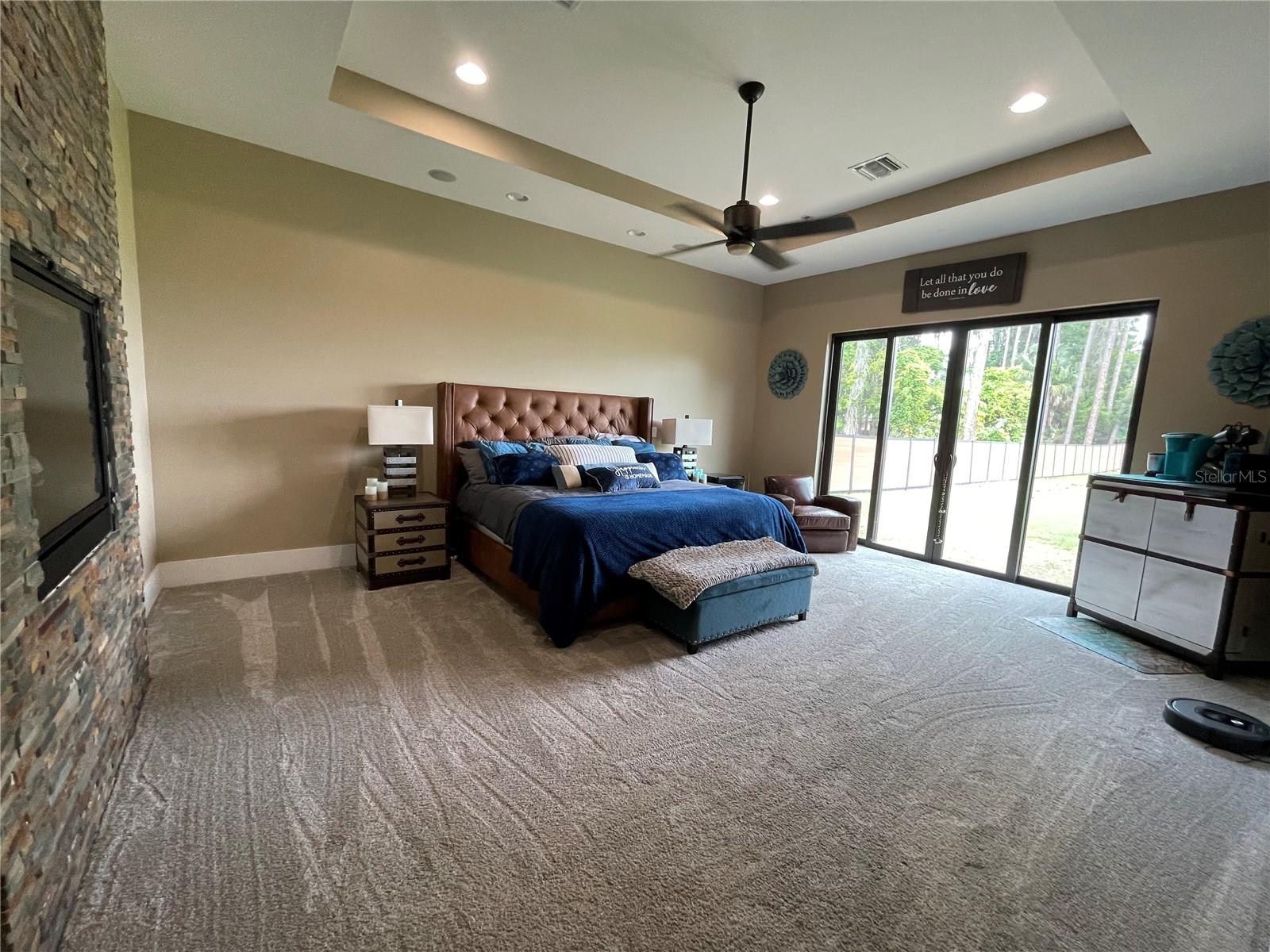 CYPRESS SHORES - Residential