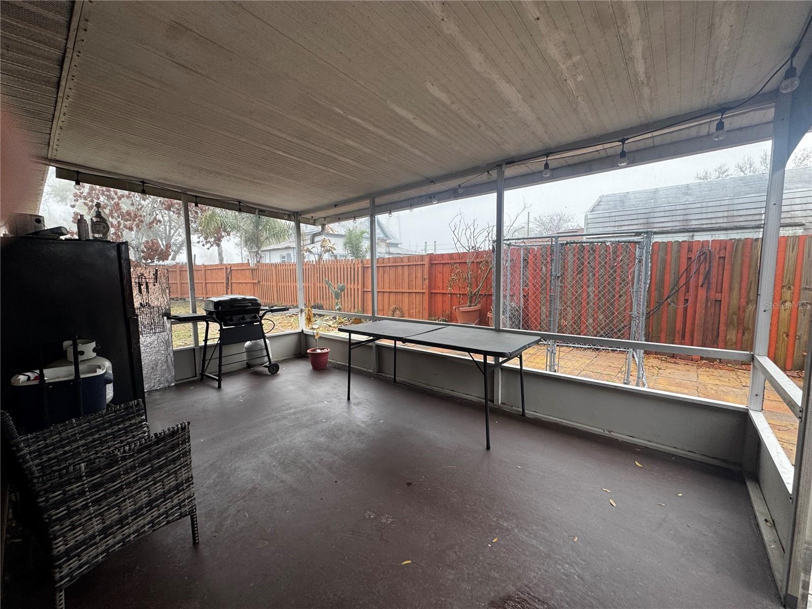 DAVIS A M - Residential