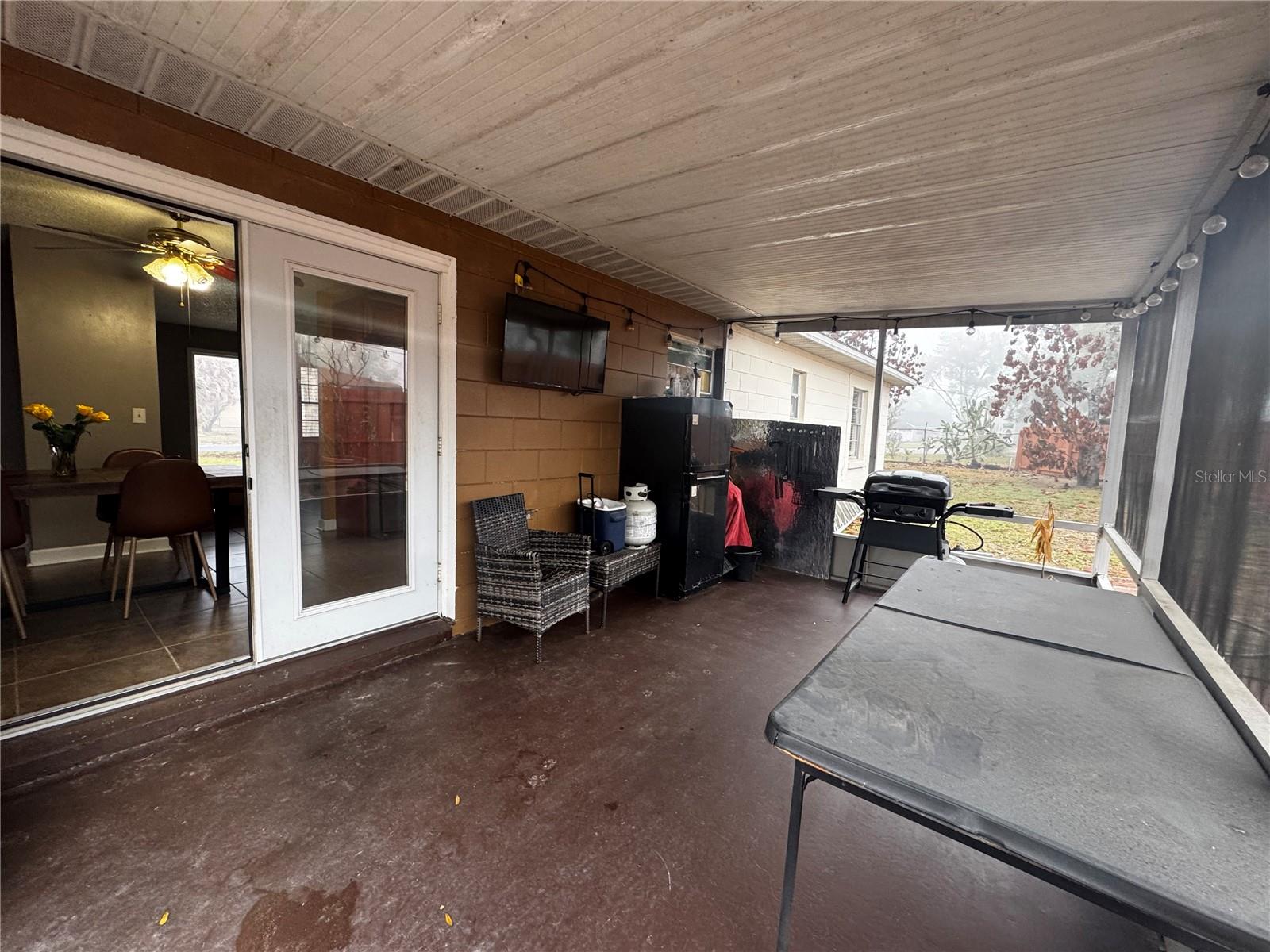 DAVIS A M - Residential