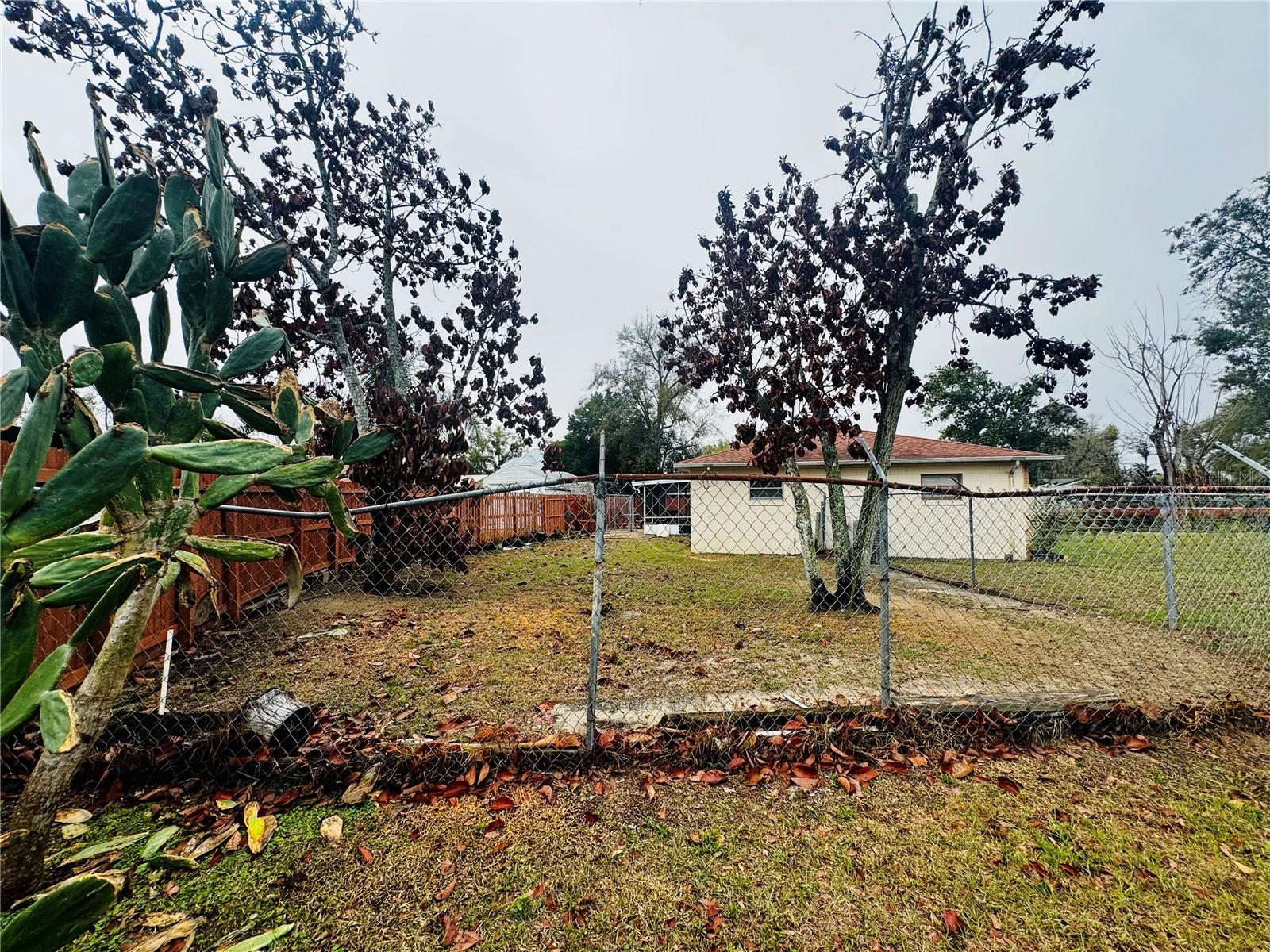 DAVIS A M - Residential