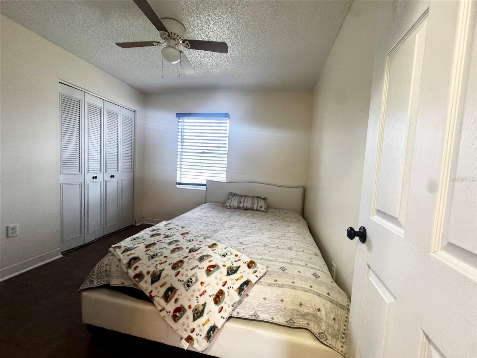 DAVIS A M - Residential